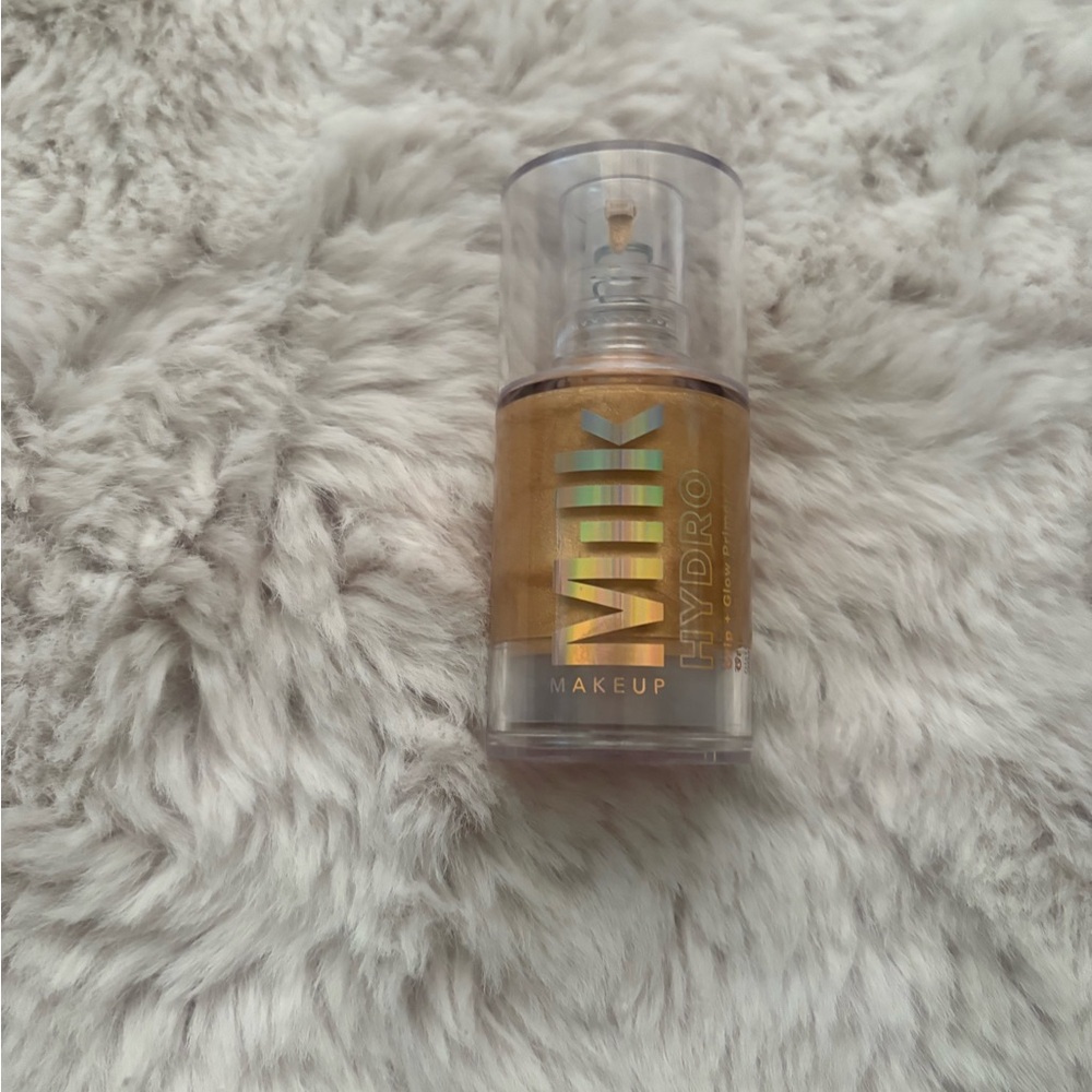 Milk Hydro Makeup Primer